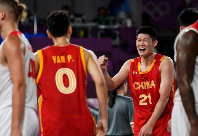 开云体育平台-【观察】三人男篮为何表现不佳 巴黎奥运情况更糟？